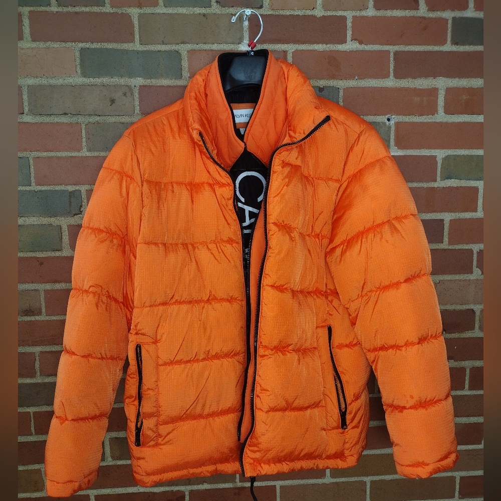 CM008951 Calvin Klein Mens Classic Puffer Coat Large Bright Orange
